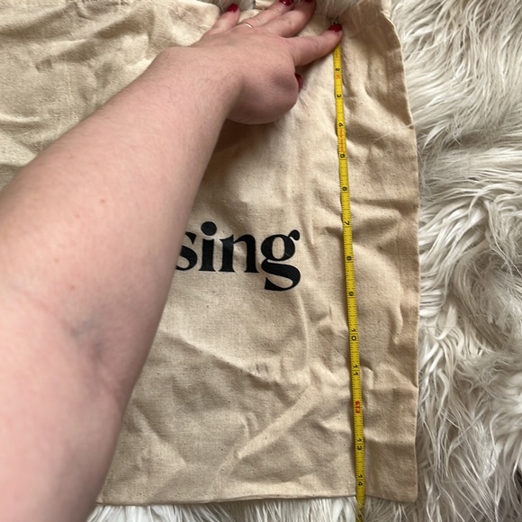 Pleasing Tote Bag - Picture 4 of 4